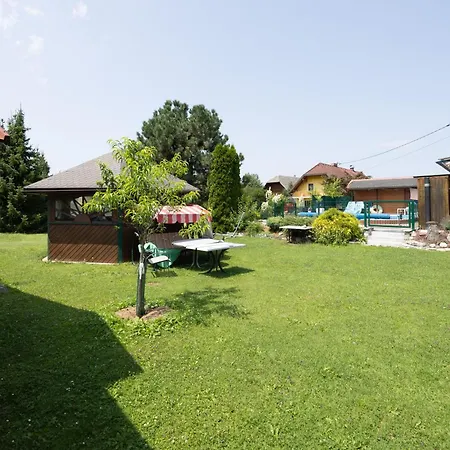 Christis Apartmán *